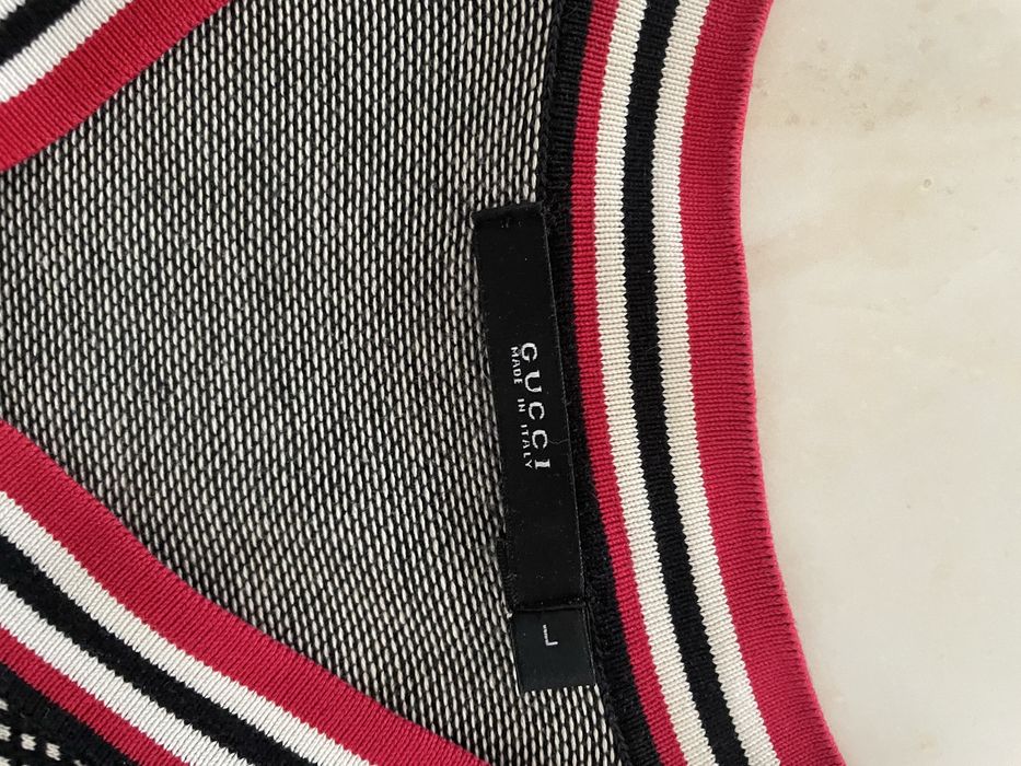 свитер от gucci