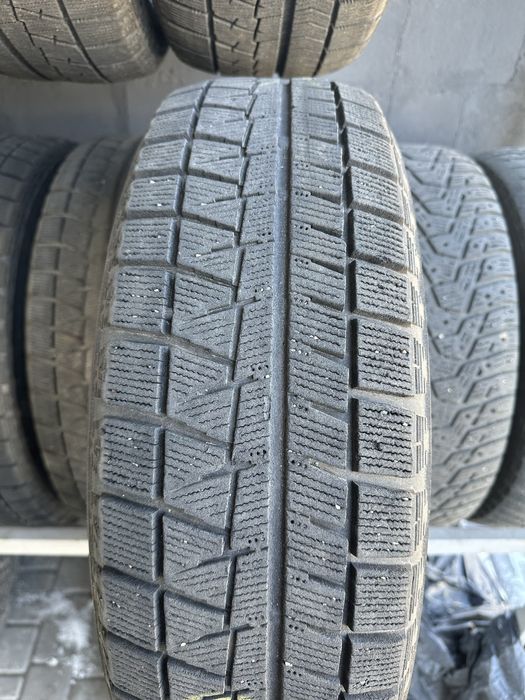 Зимние шины 195/65 R15 Bridgestone Blizzak Revo GZ