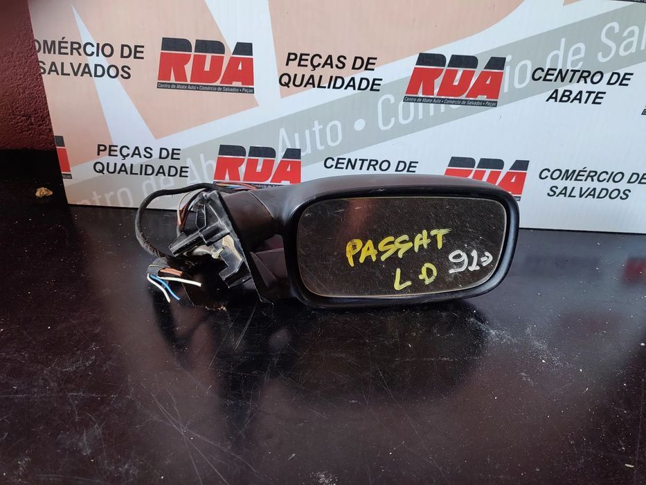 VWPASSAT1991---»RETROVISORDIREITO