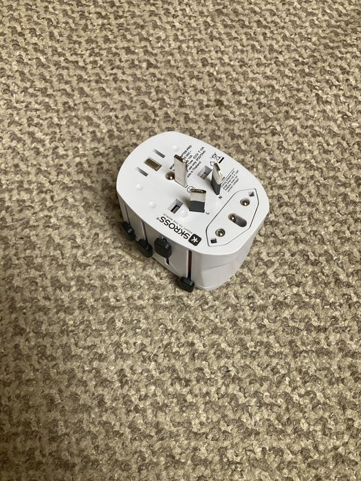 Adapter Skross Pro