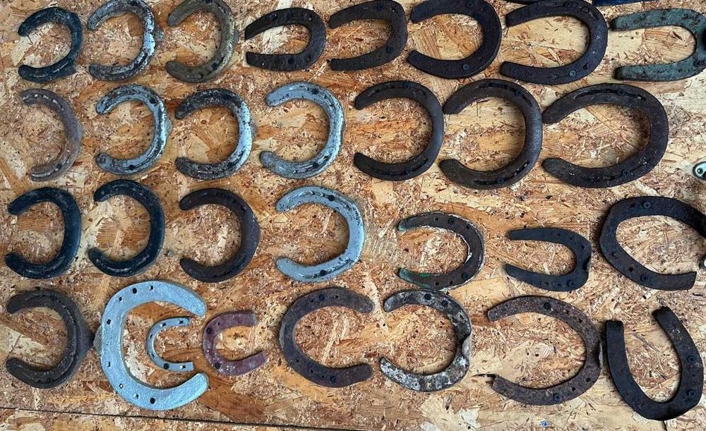 Ferraduras antigas para decoração