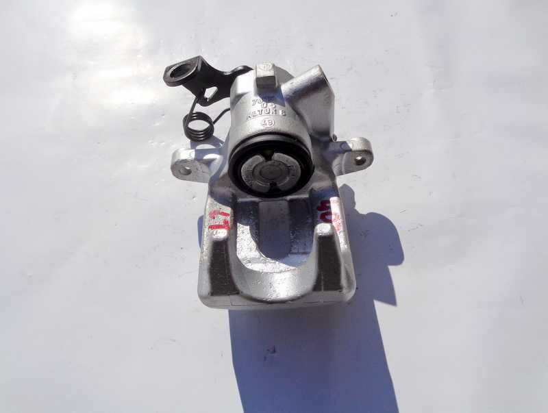 Peugeot 407 zacisk hamulcowy tył lewy