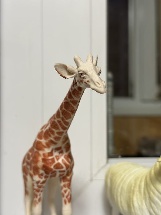 Реалістичні фігурки тварин (Schleich-стиль)