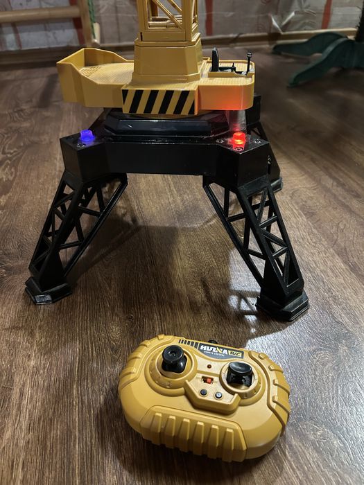 Іграшка Кран HULNA 120 см