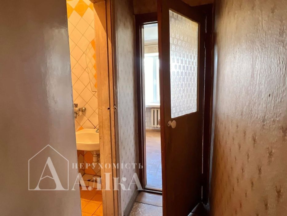 Продам 3-кімнатну квартиру в самому центрі міста!