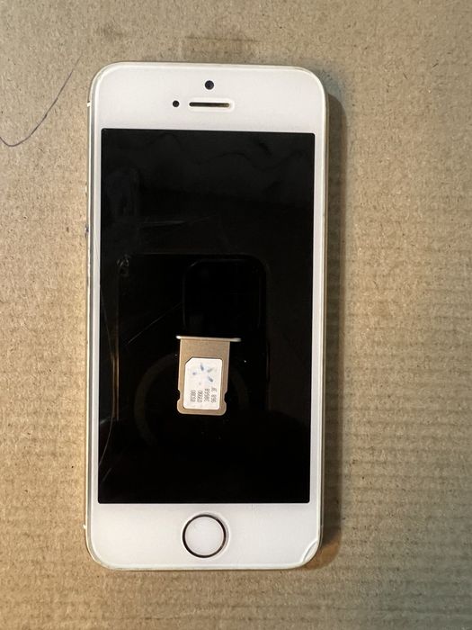 iPhone 5S iCloud gold на запчасти