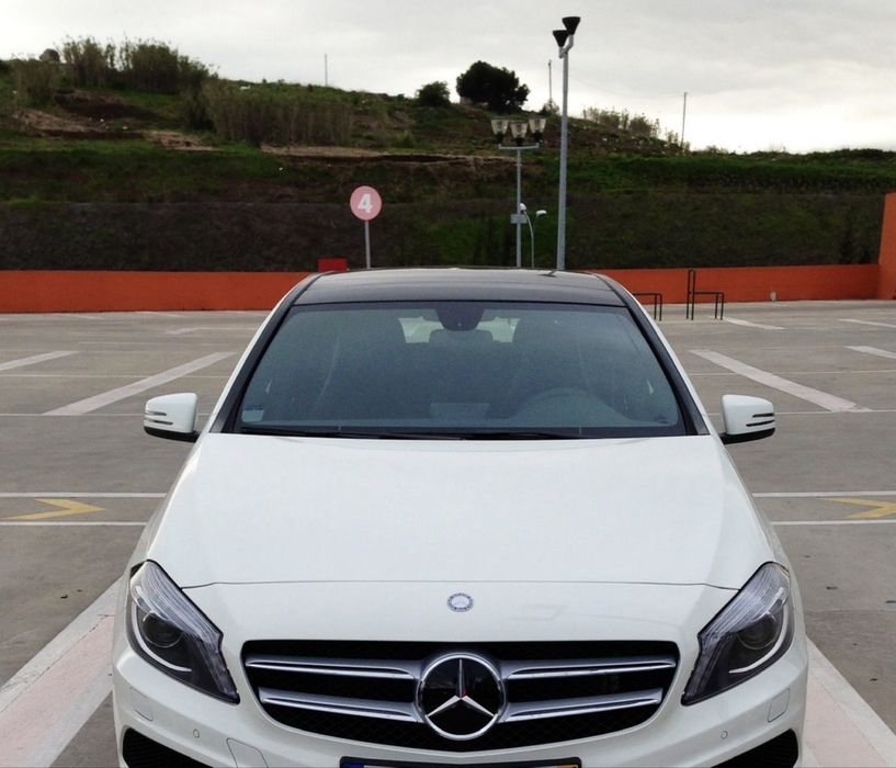 Grelha frontal de origem - Mercedes Classe A
