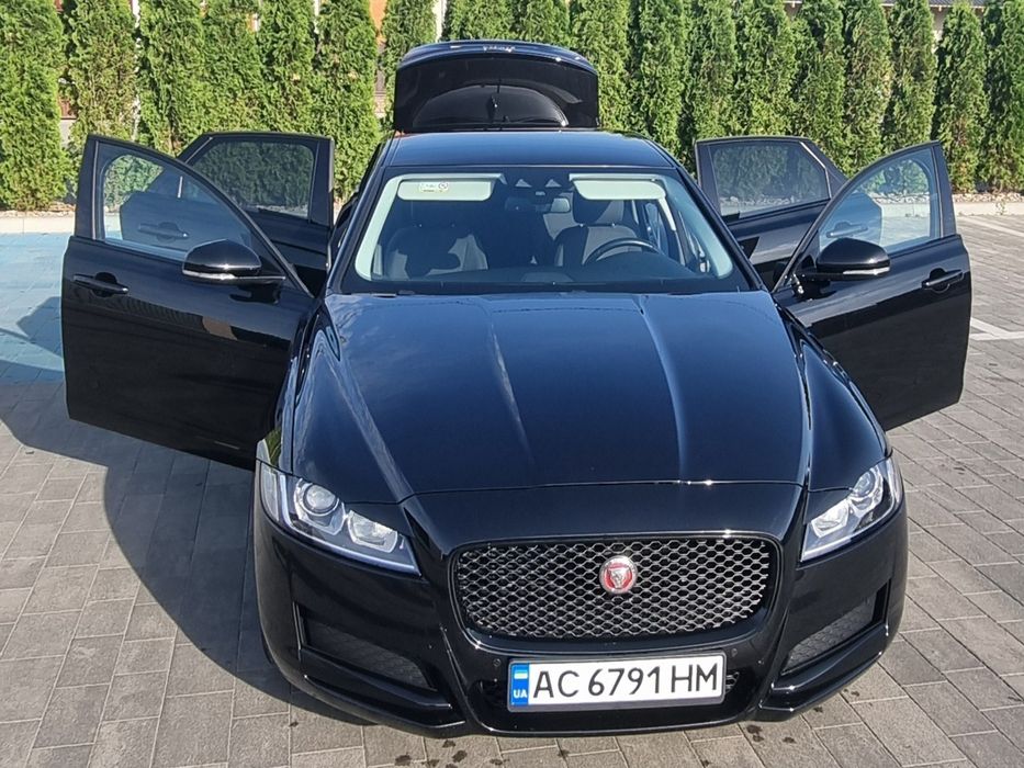 jaguar xf 2.0d 2017