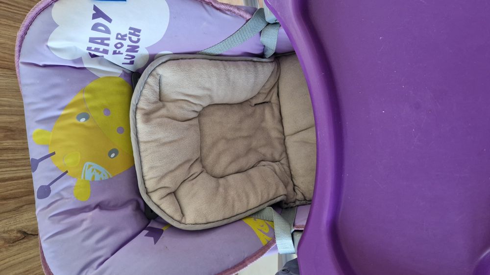 Fotelik do karmienia