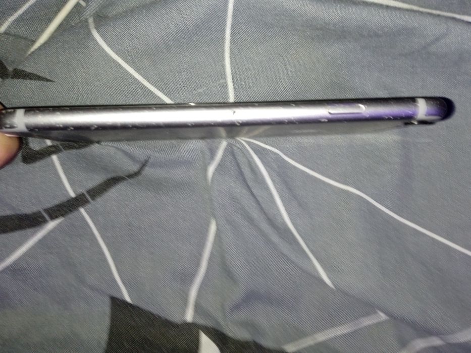 Айфон 5с на запчастини