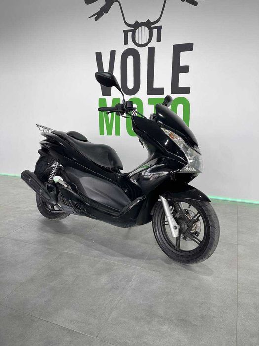 Скутер Honda PCX 125