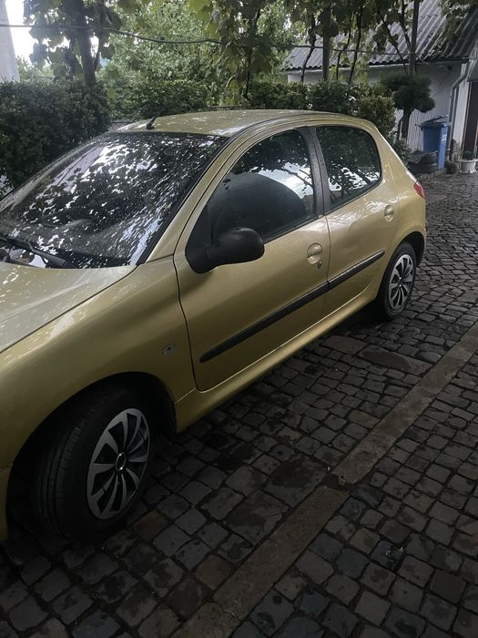 PEUGEOT 206 2002 VIN VF32AKFWF42793602 фото оголошення 2 з 7