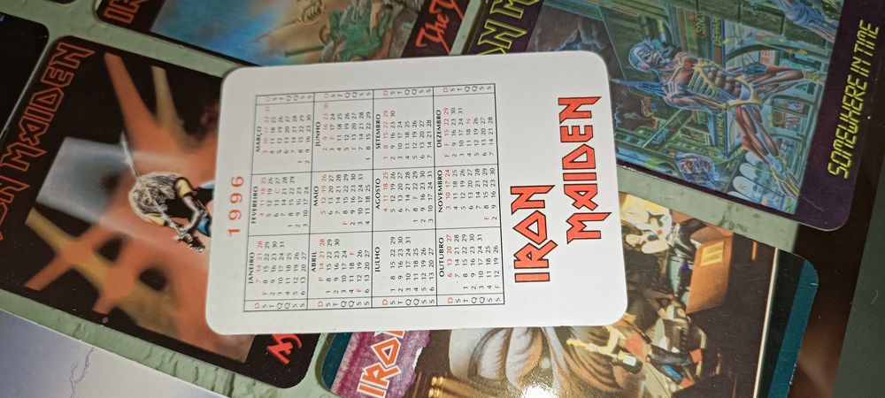 Antigos calendários de 1996 dos iron maiden