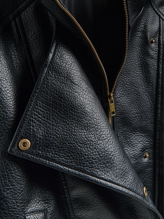 Шкіряна куртка косуха бомбер тренд Zara