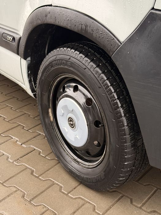 Reno Master 2.5dCi 2008