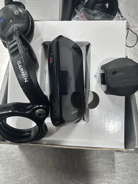 Garmin edge 830