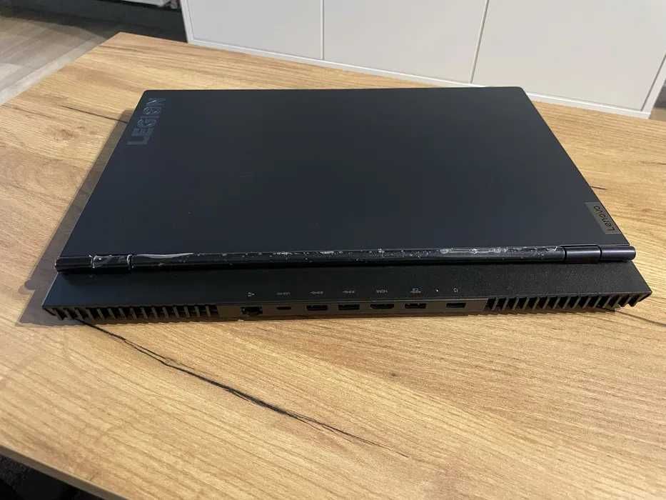 Lenovo Legion 5 | RTX 3060 (130W) | Ryzen 5 | Ekran 165Hz 100% sRGB