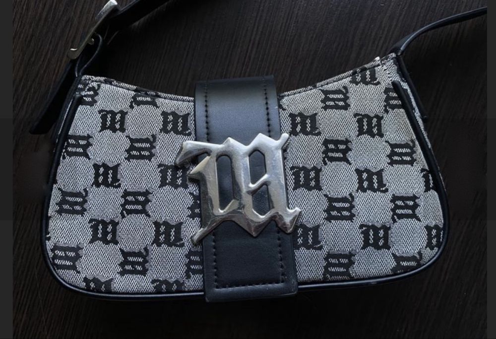 Модна сумка misbhv