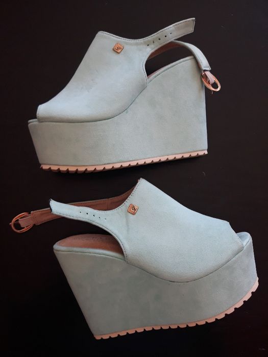 Sandálias verde água NOVAS