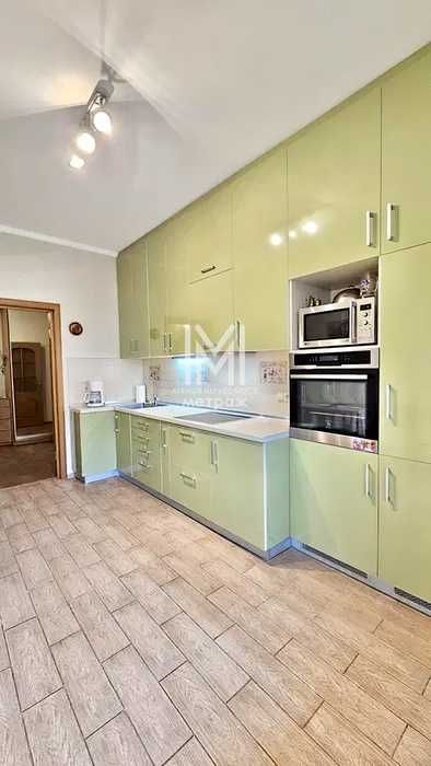 Продам 2к квартиру 70м2 в ЖК ЛАЙНЕР, Центр (18236)