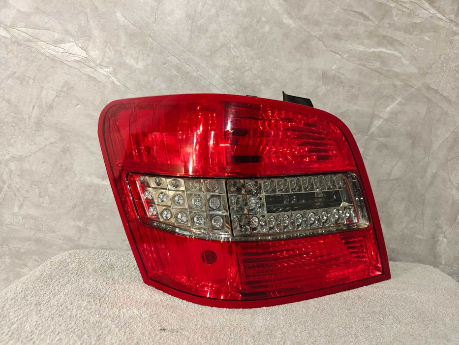 Lampa Lewy Tył Mercedes GLK X204 EUROPA