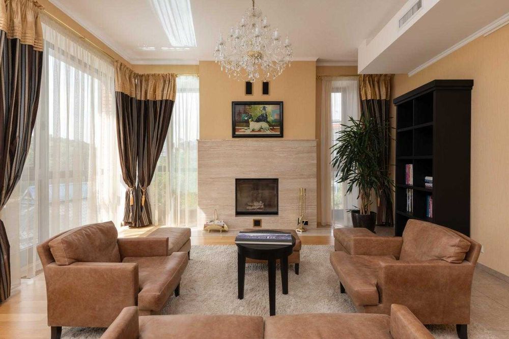 Продаж будинку в Царському селі за адресою вул. Редутна Печерськ