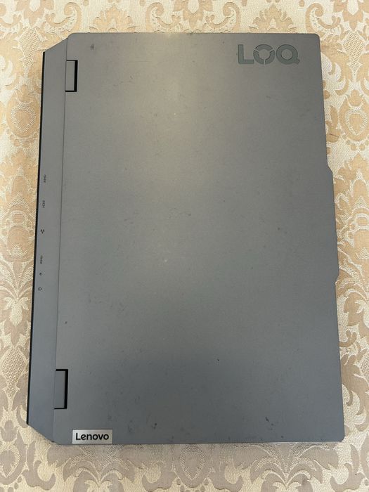 Portátil Gaming Lenovo LOQ 15IRX9