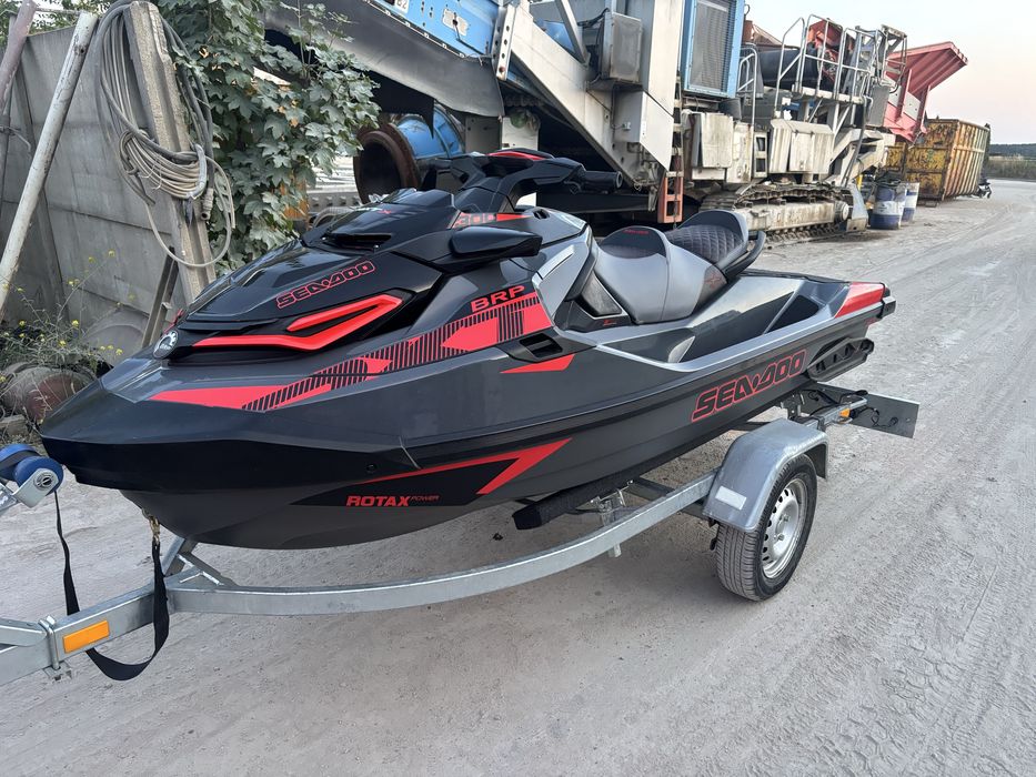 Skuter wodny SEA DOO RXT300