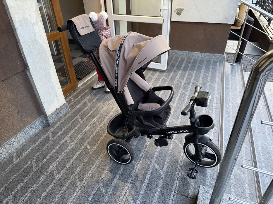 Продам дитячий велосипед коляску