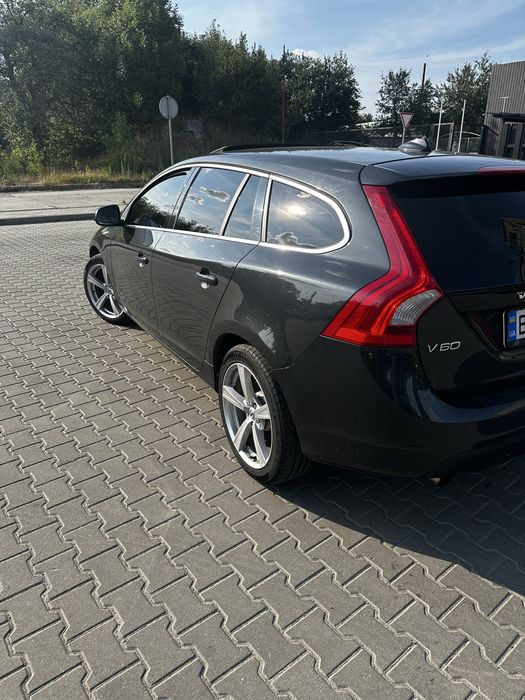 Продам власне авто volvo v60