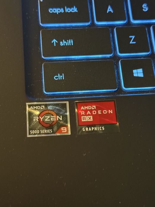 MSI Delta 15 / Ryzen 9 5900HX / AMD RX 6700m 10GB