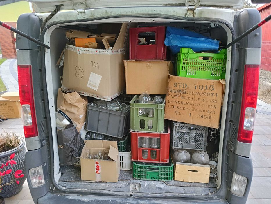 Transport meble AGD pomoc, opróżnianie mieszkania piwnice strych