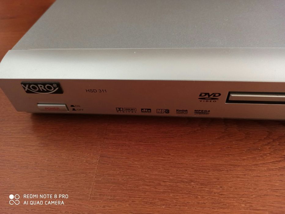 DVD Відеомагнітофон.