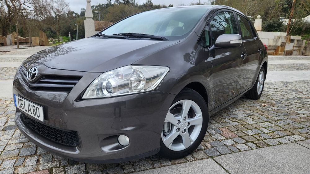 Toyota Auris 1.33 VVTI  190.000 kms