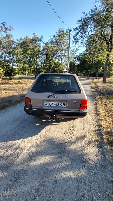 Ford Escort 1986р