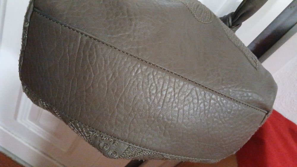 Mala de Senhora Desigual