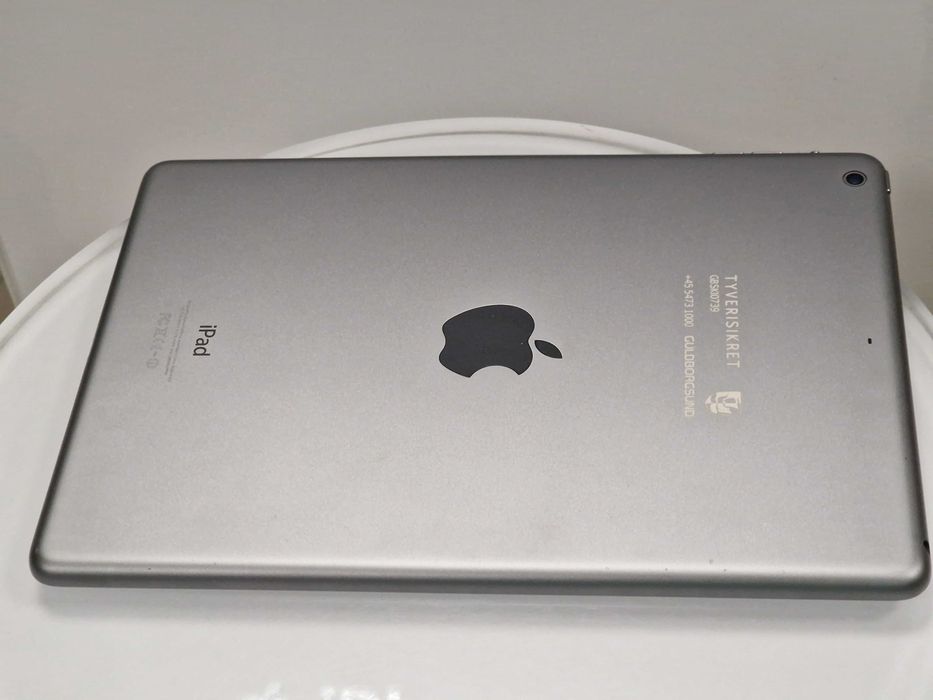 Oryginalny Tablet Apple iPad AIR 9.7'' 32GB WIFI Gwiezdna Szarość