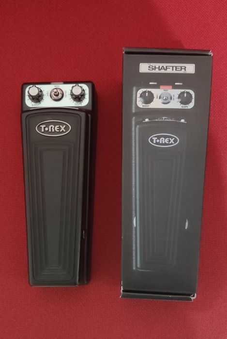 Vários pedais de Guitarra/Baixo