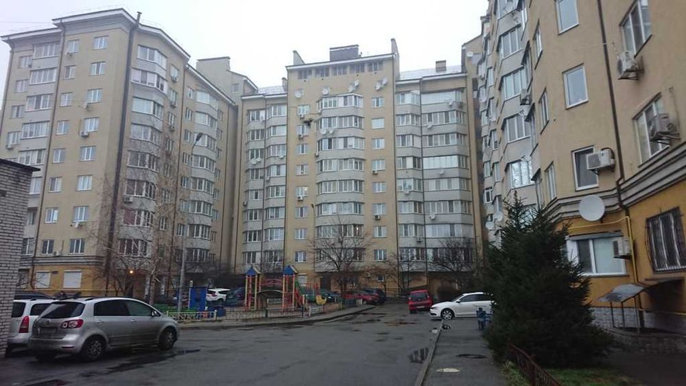 Продам 2-х.комн. Вишневом,Л.Украинки,19, центр