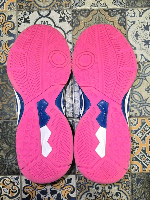 Damskie buty Asics GEL-ROCKET 9, rozmiar 37,5
