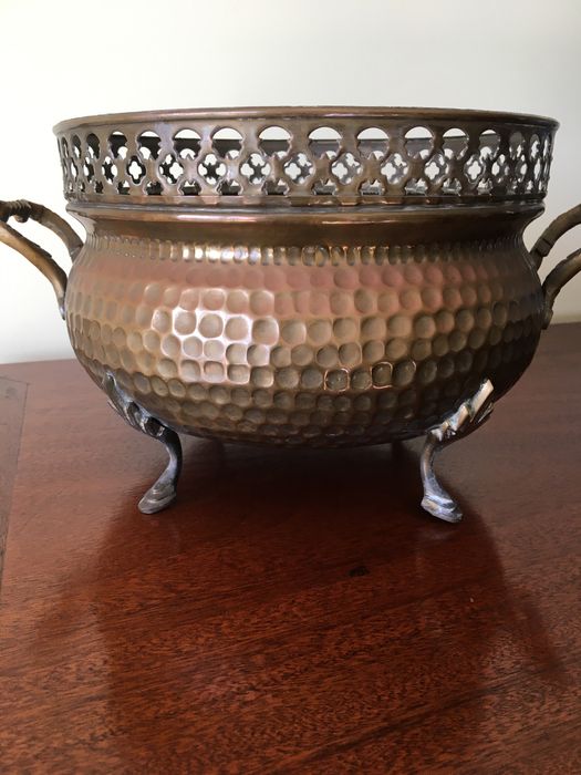 Centro de mesa/ floreira antiga