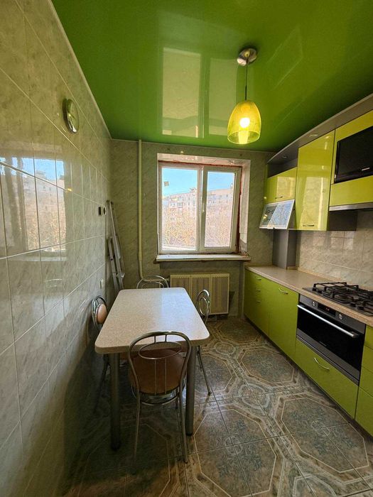 Продам 2 комнатную чешку на Мира.Можно по госпрограмме