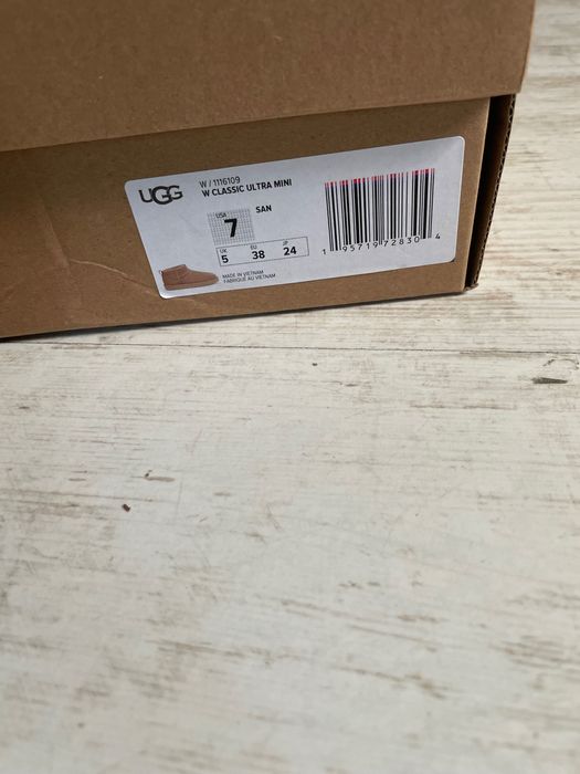 Buty zimowe oryginalne UGG