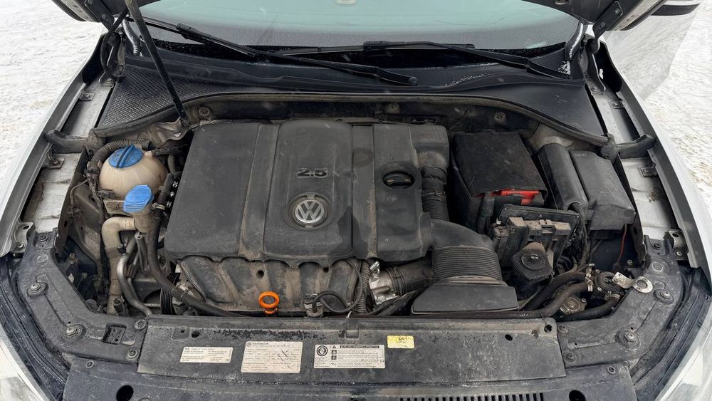 Volkswagen Passat b7 2.5