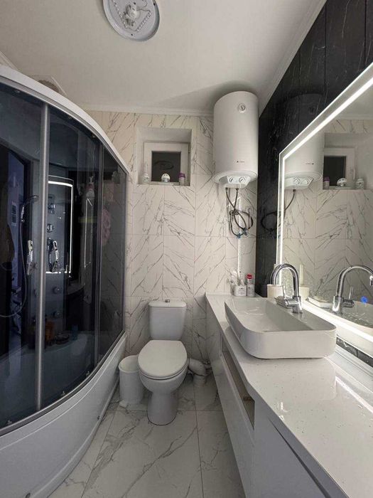 Продаж будинку с.Невицьке