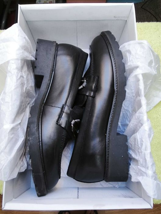 Loafers / Mocassins Zenda Tamanho 39 em pele