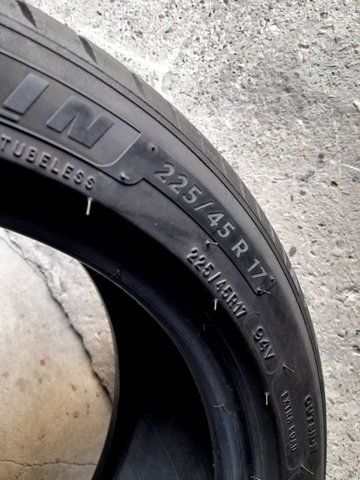 Opony letnie Michelin 225/45/17.  2024r.