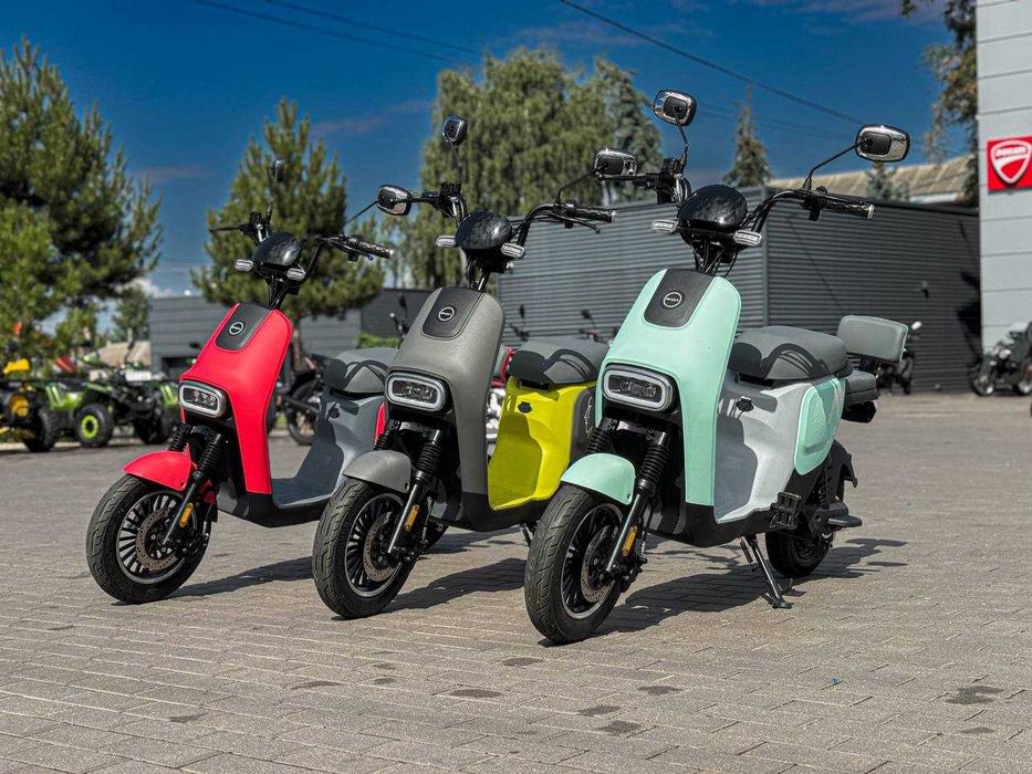 Електроскутер CR-1. Crosser, FADA.