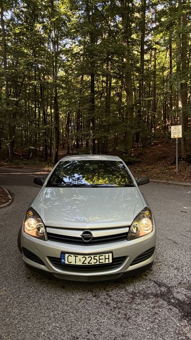 Opel Astra H GTC 1.6 Twinport