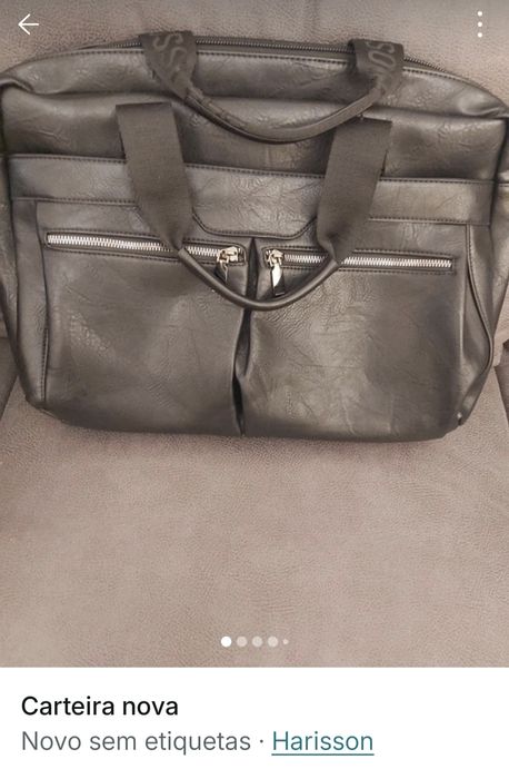 Carteira preta muito pratica